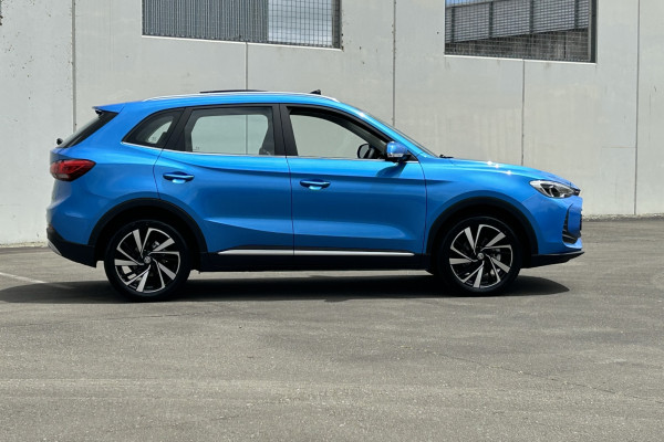 2025 MG ZS ZS32 Essence SUV