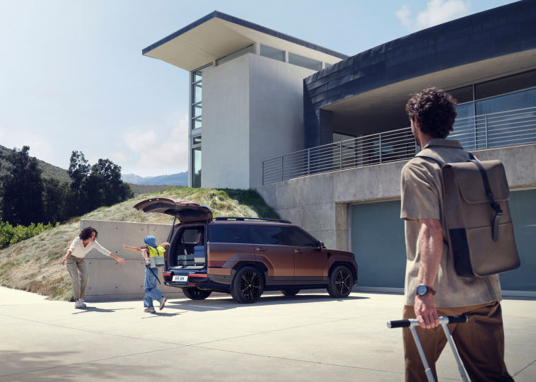 Hyundai SmartSenseTM[P1] safety technology Image