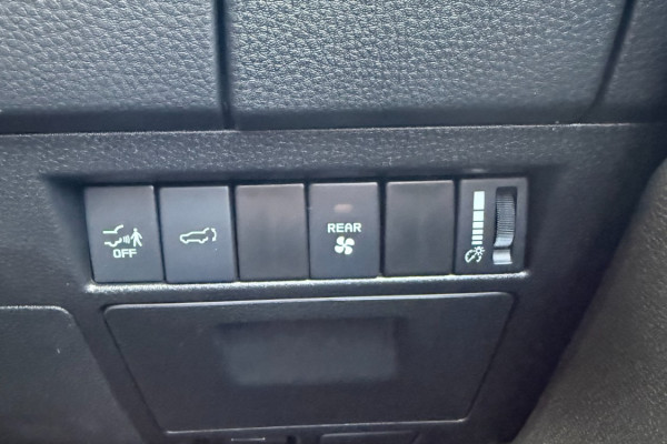 2025 MY25.5 Isuzu MU-X RJ LS-U SUV Image 19