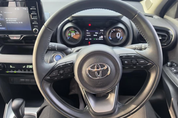 2023 Toyota Yaris Cross MXPB10R GX SUV Image 16