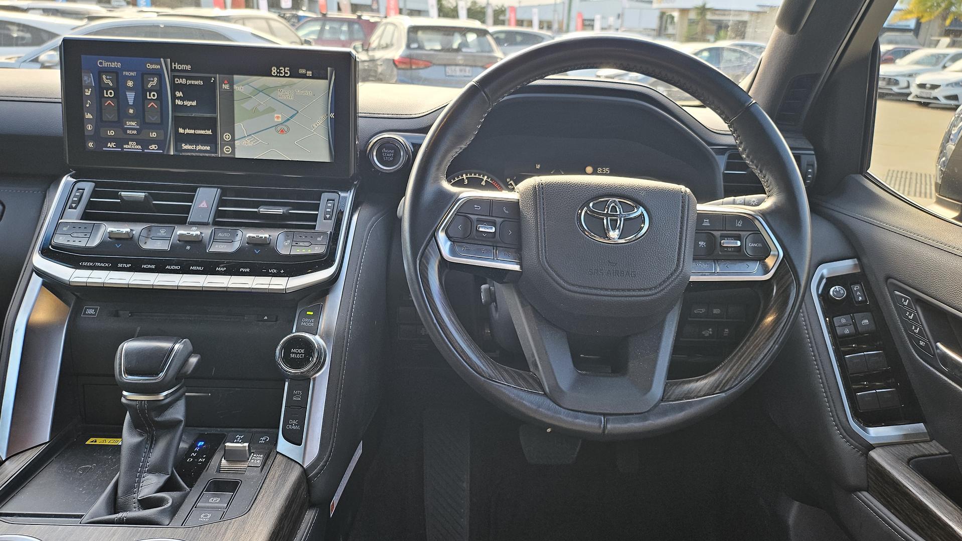 2022 Toyota LandCruiser FJA300R Sahara SUV Image 16