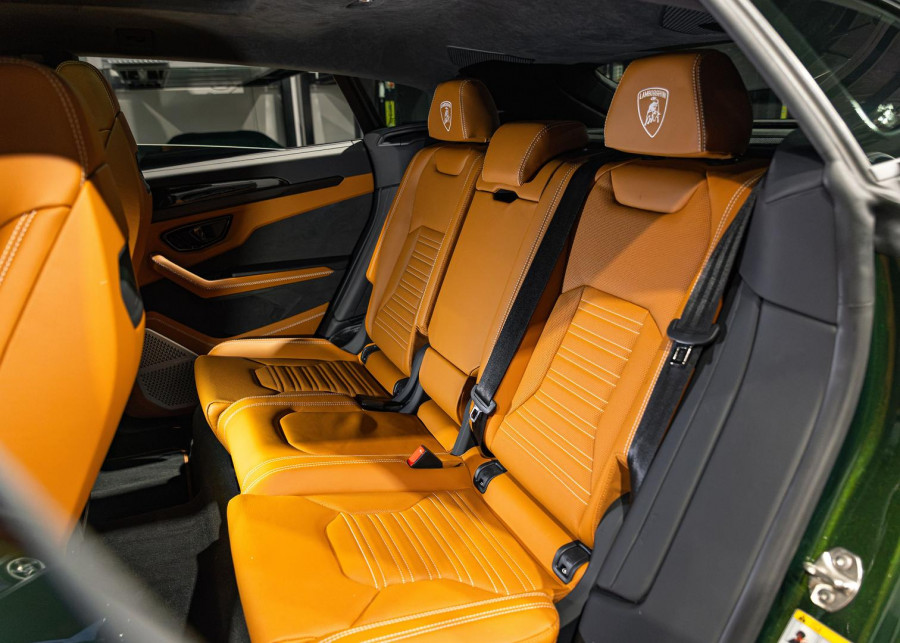 2025 Lamborghini Urus 636 SE SUV Image 24