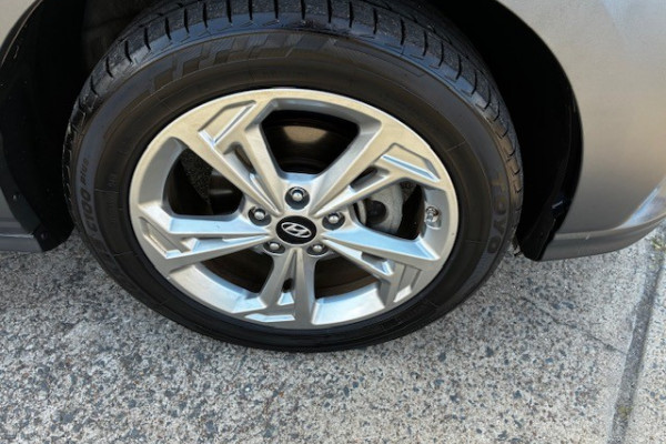 2022 Hyundai KONA OS.V4 Elite SUV Image 22