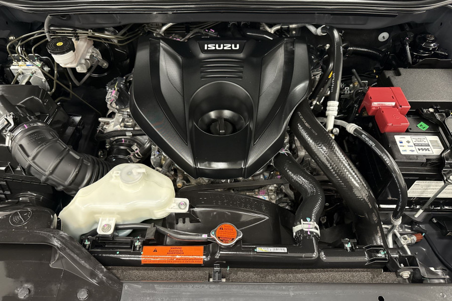 2021 Isuzu MU-X RJ LS-T SUV Image 11