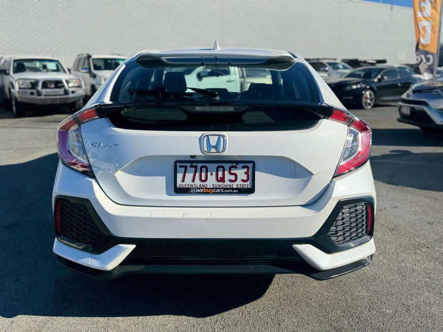 2019 Honda Civic 10th Gen VTi Sedan Image 9