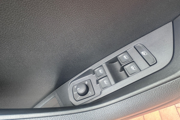 2025 MY26 Skoda Karoq 110TSI 130 Years Edition SUV Image 14