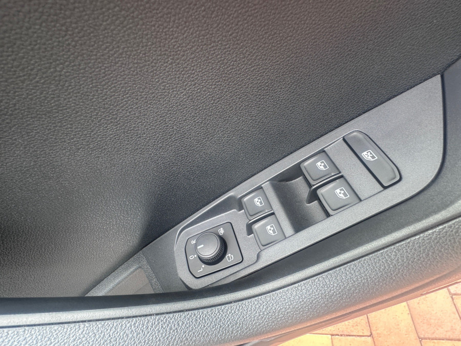 2025 MY26 Skoda Karoq 110TSI 130 Years Edition SUV Image 14