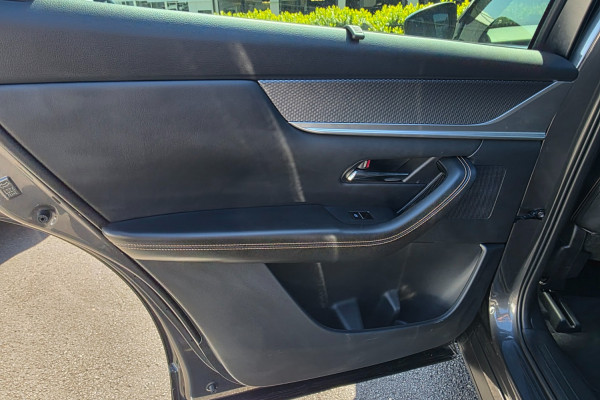 2025 Mazda CX-80 KL G40e Azami SUV Image 30