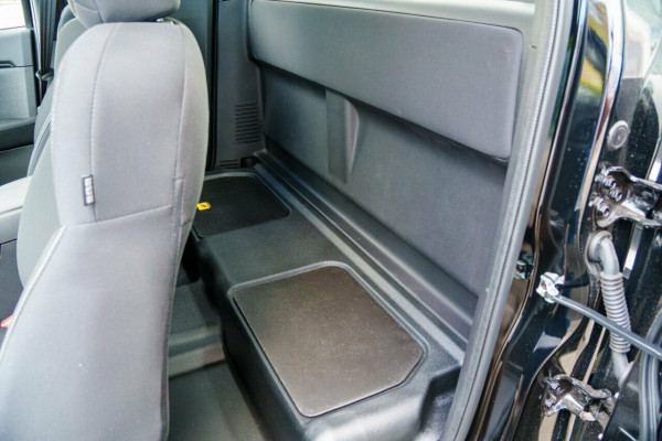 2026 MY25.5 Isuzu D-MAX RG SX Cab Chassis Image 8