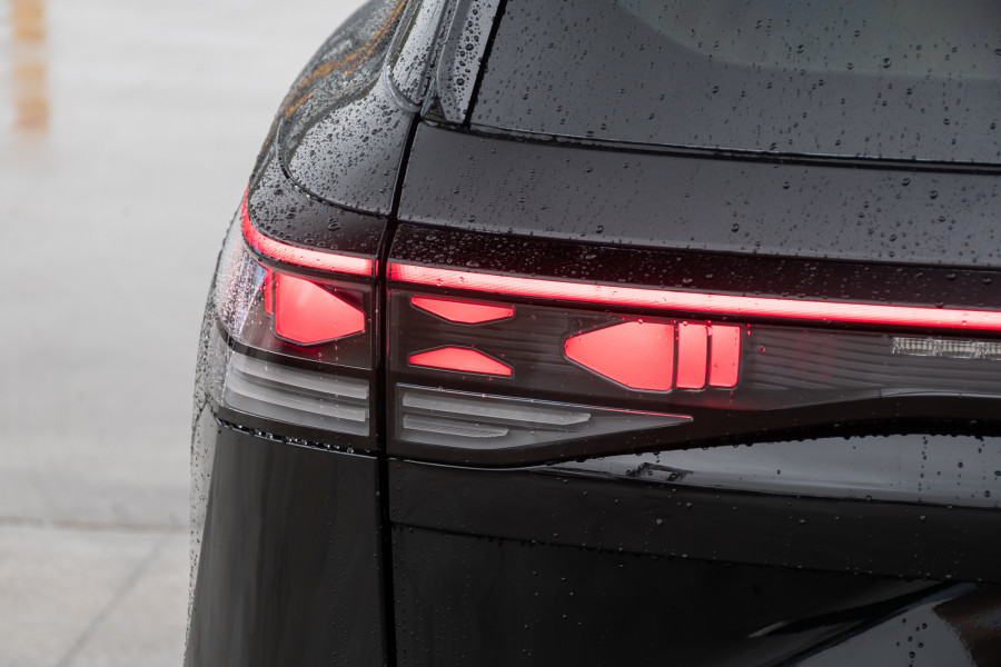 2025 Volkswagen Tayron R4 195TSI R-Line SUV Image 24