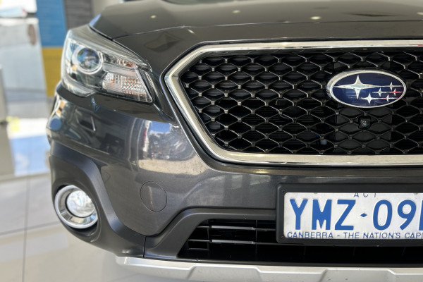2018 Subaru Outback 6GEN AWD Touring SUV Image 3