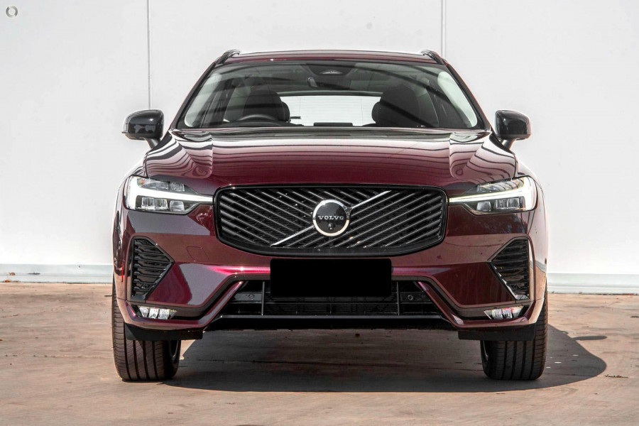 2026 Volvo XC60 UZ Ultra B5 Dark SUV Image 2