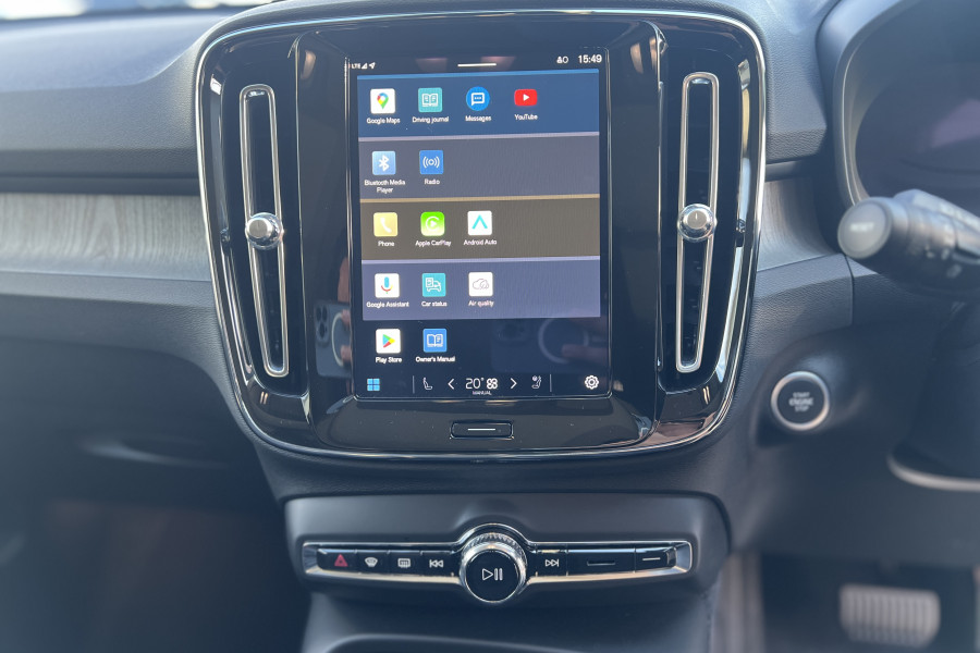 2024 MY25 Volvo XC40 XZ Ultra B4 Bright SUV Image 10
