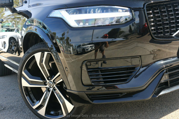 2024 MY25 Volvo XC90 L Series Ultra T8 Plug-In Hybrid SUV Image 2