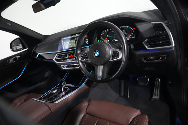 2022 BMW X5 xDrive30d SUV Image 12
