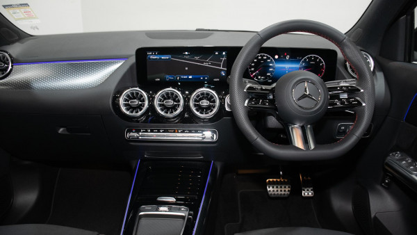 2026 Mercedes-Benz GLA-Class H247 GLA200 SUV image 7