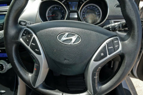 2011 Hyundai Elantra MD Premium Sedan