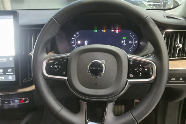 2025 MY26 Volvo XC60 UZ Plus T8 Plug-in Hybrid Dark SUV Image 10