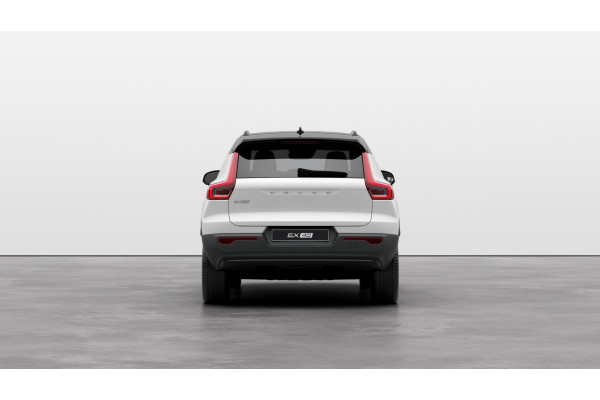 2025 Volvo EX40 No Series Ultra Single Motor Extended Range SUV Image 4