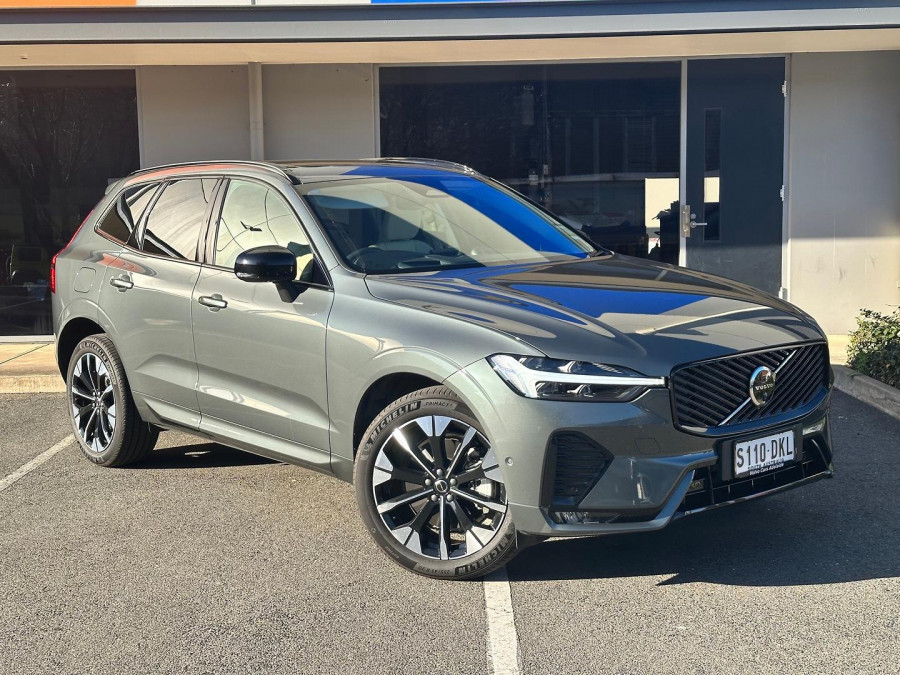 2025 MY26 Volvo XC60 UZ Ultra B5 Dark SUV Image 1