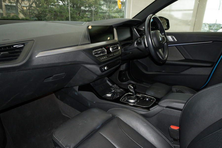 2022 BMW 2 Series F44 220i M Sport Sedan Image 7