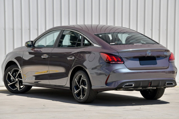 2024 MG MG5 AP32 Essence Sedan