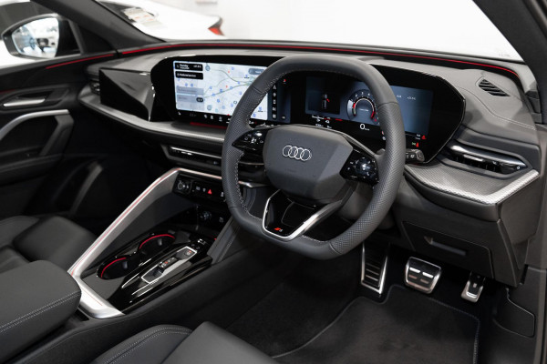 2026 [THIS VEHICLE IS SOLD] image 5