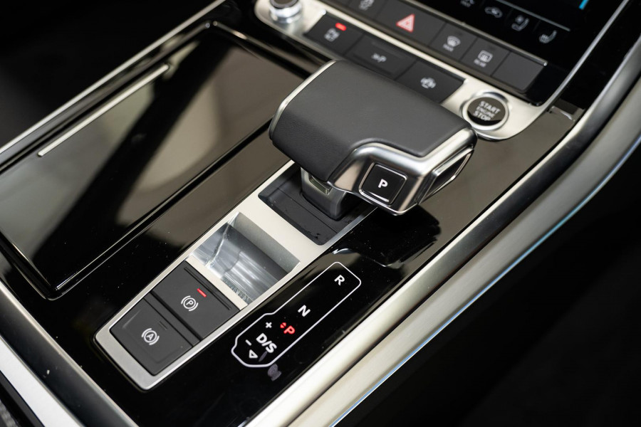2025 Audi Q7 4M 50 TDI S line SUV