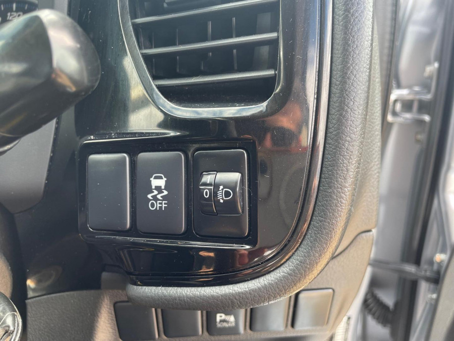 2016 Mitsubishi Outlander ZK LS SUV Image 22