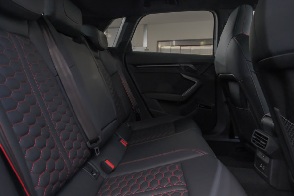 2026 Audi RS 3 GY  Hatch image 9