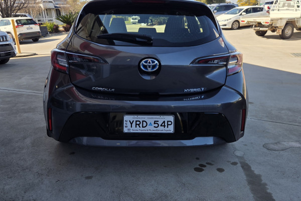2022 Toyota Corolla ZWE219R  Ascent Sport Hybrid Hatch Image 6