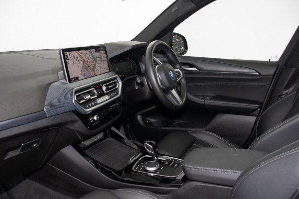 2021 BMW X3 G01 LCI xDrive30e M Sport SUV image 8