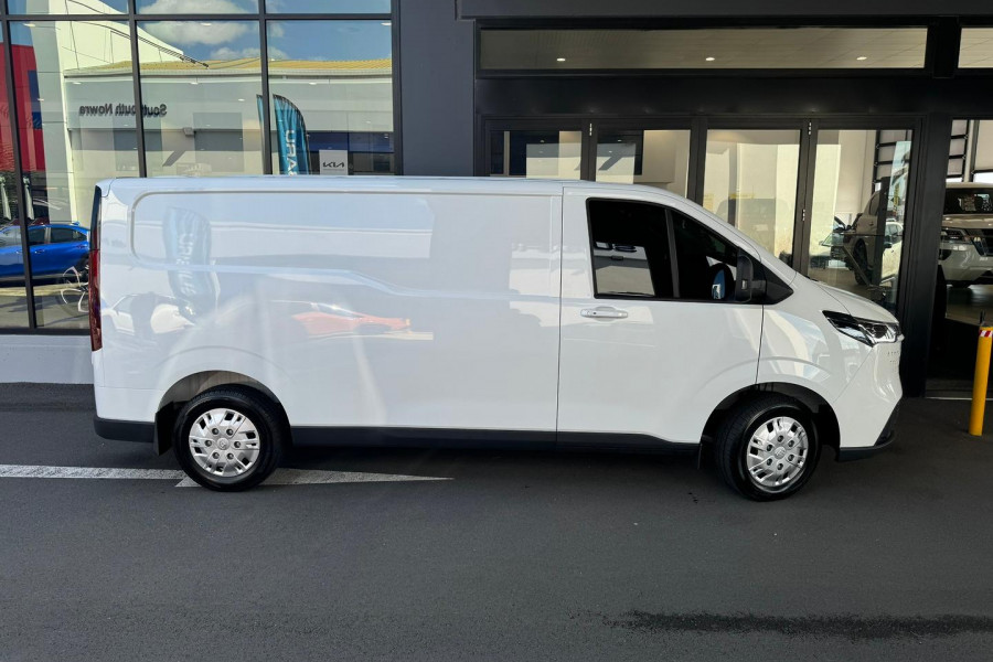 2024 LDV Deliver 7   Van Image 6