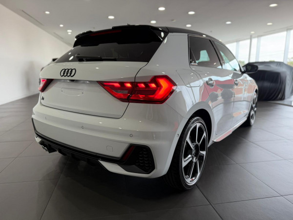 2025 MY26 Audi A1 GB 40 TFSI S line Hatch image 5