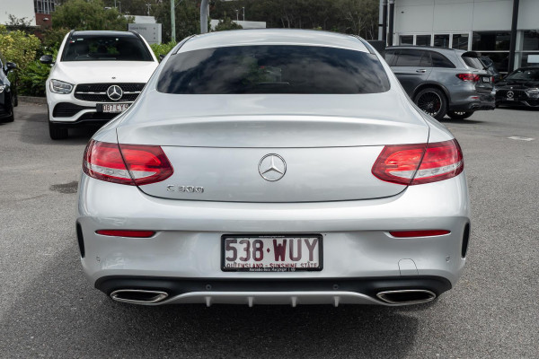 2016 Mercedes-Benz C-Class C205 C300 Coupe image 5