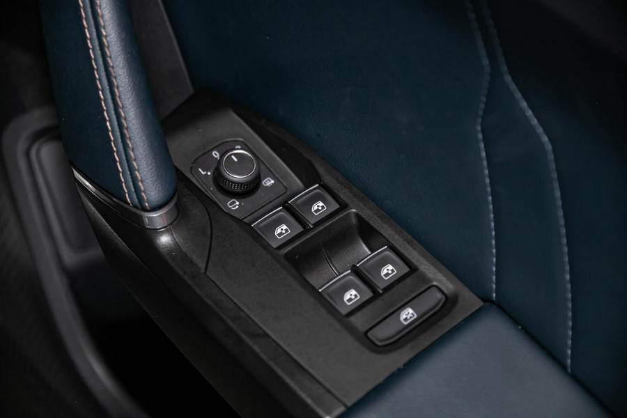 2023 Cupra Formentor KM VZx SUV Image 18