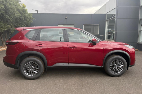 2026 Nissan X-Trail T33 ST SUV Image 5