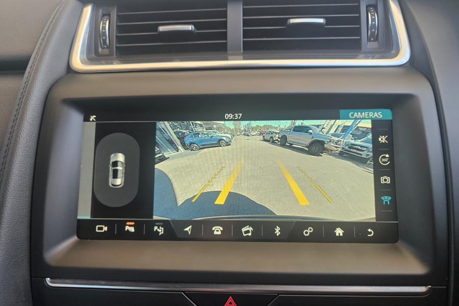 2019 Jaguar E-PACE X540 P250 SE SUV Image 18