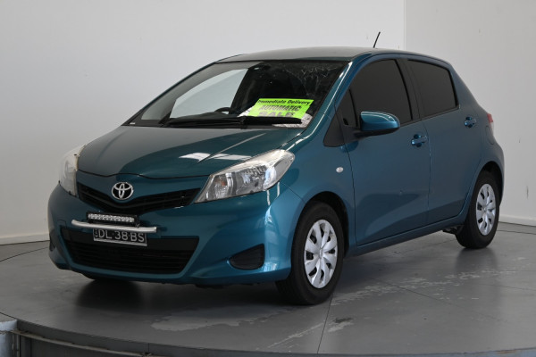 2011 Toyota Yaris 3S52920YR yr Hatch