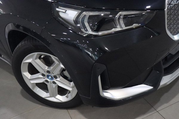 2024 BMW iX1 U11 eDrive20 xLine SUV image 2