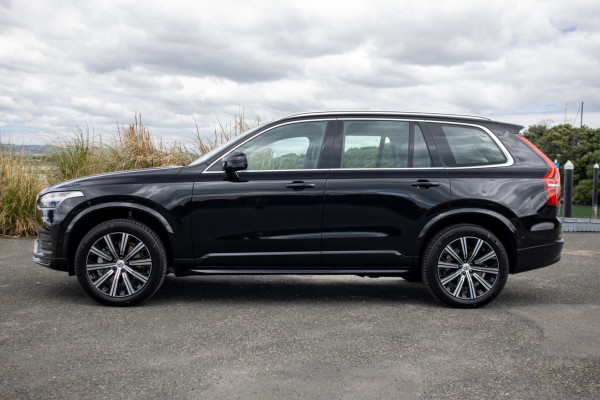 2024 Volvo XC90 B5 AWD PLUS SUV Image 6