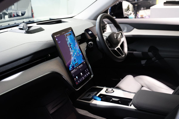 2026 Volvo EX90  Ultra Twin Motor Performance SUV Image 31