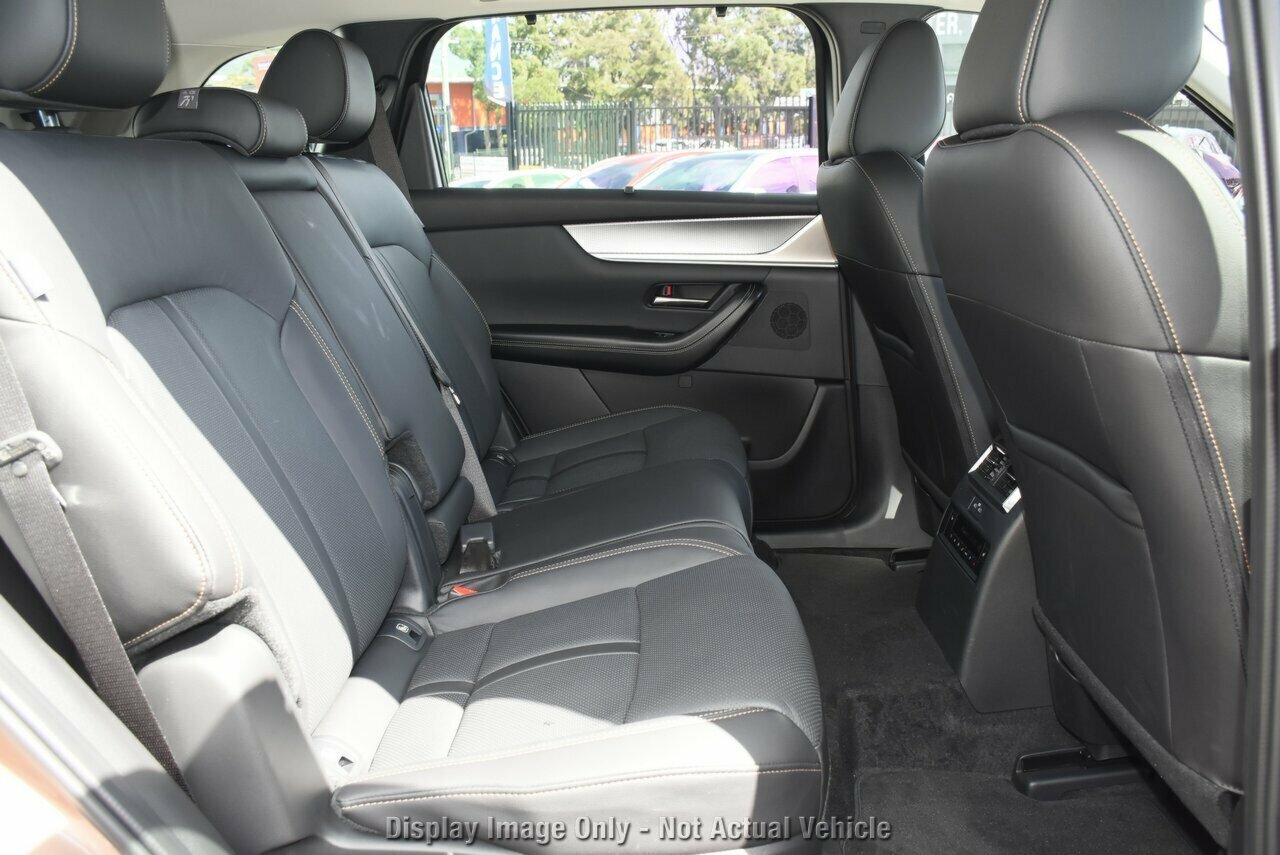2024 Mazda CX-80 KL D50e GT SUV Image 8