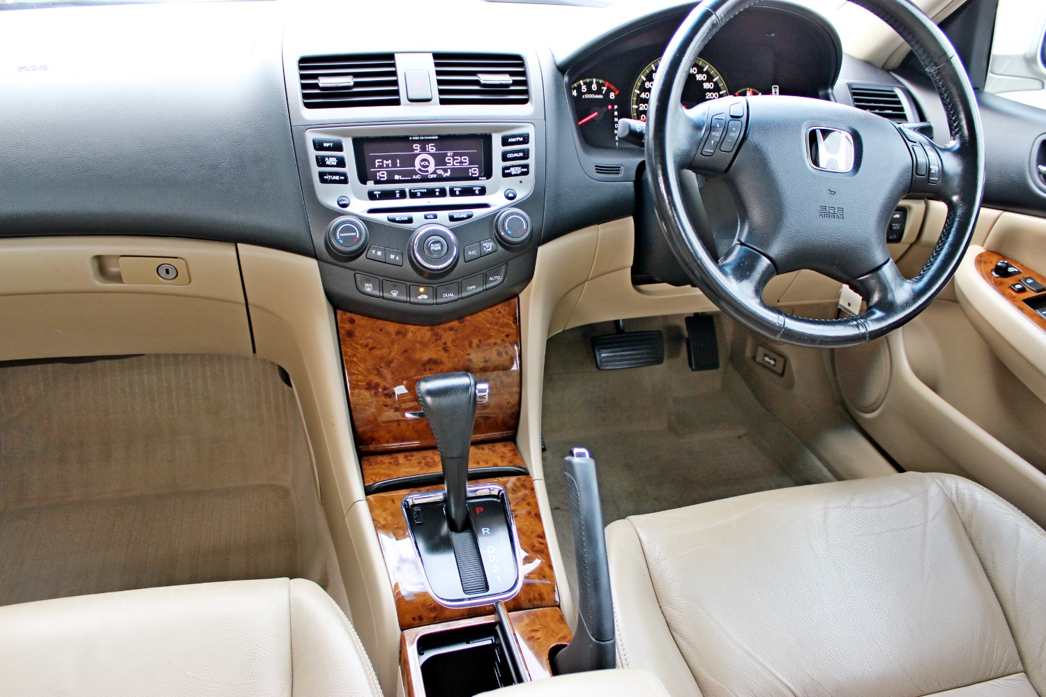 2005 Honda Accord 7th Gen V6 V6 - Luxury Sedan Image 11