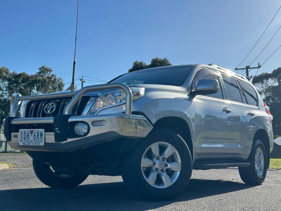 2014 Toyota LandCruiser Prado GDJ150R GXL SUV Image 4