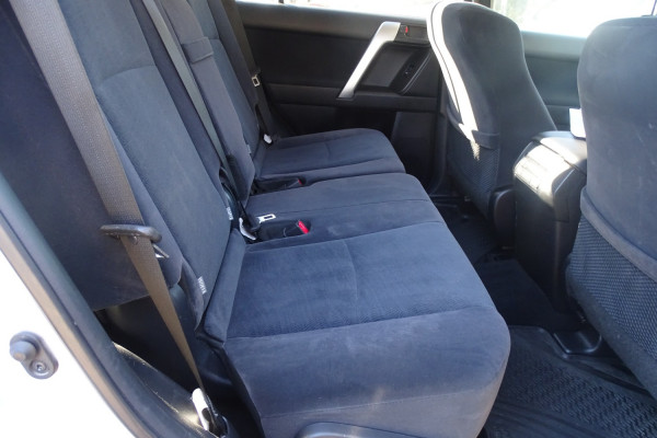2019 Toyota LandCruiser Prado GDJ150R GXL SUV Image 10