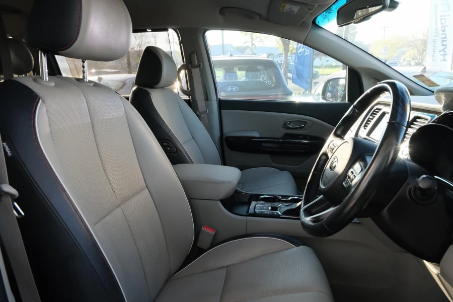 2019 Kia Carnival YP Platinum Van Image 13