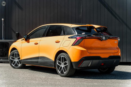 2024 MG MG4 MEH32 Essence 64 Hatch