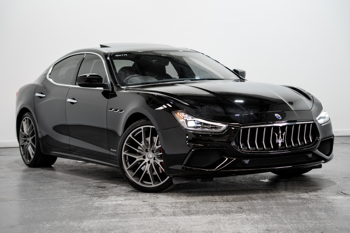 2018 Maserati Ghibli Gransport Sedan