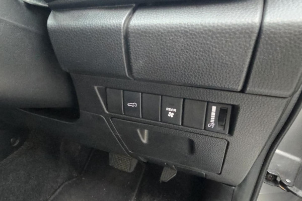 2021 Isuzu MU-X RJ LS-T SUV Image 19